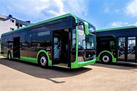 Oando, LAMATA launch electric mass transit buses in Lagos