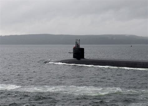 DVIDS - Images - USS Kentucky (SSBN 737)(G) Returns Home [Image 2 of 2]