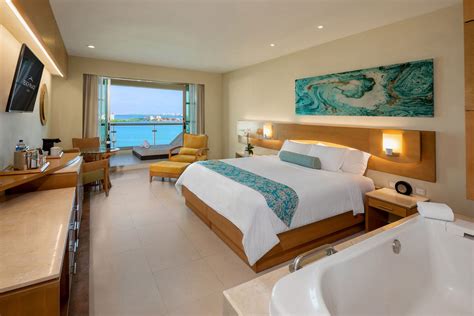 Rooms - Beach Palace - Cancun | Transat