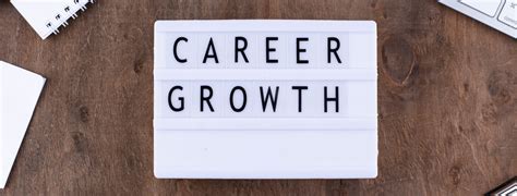 The 4 Stages of Career Growth and How to Make the Best Out of Each One - HIREDLY