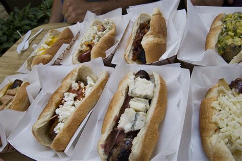 File:Selection of hot dogs.jpg - Wikimedia Commons
