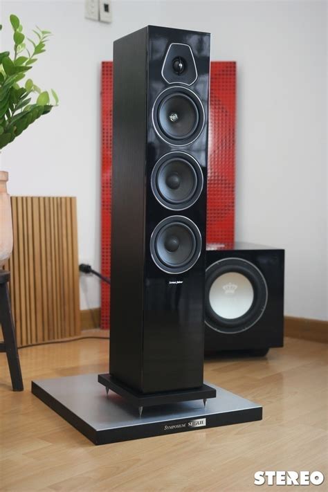 Sonus Faber Lumina III: Đôi loa cột duy nhất trong Lumina Collection