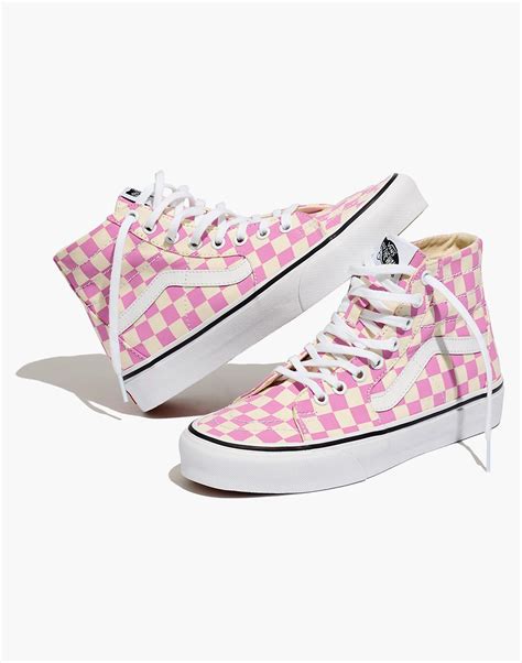 Vans® Unisex SK8-Hi High-Top Sneakers in Pink Checkerboard Canvas