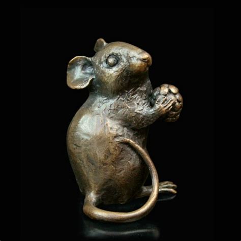 Mouse (558) | Bronze sculpture, Sculpture art, Animal sculptures