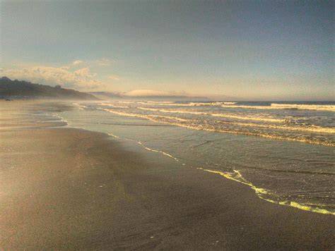 Whitby Beach - Photo "Beach" :: British Beaches