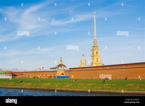 Peter and Paul Fortress, St Petersburg, Russia Stock Photo - Alamy