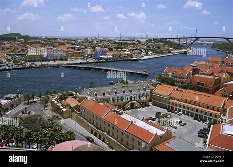 Fort Amsterdam overlooking the St Anabay harbour entrance of Willemstad ...