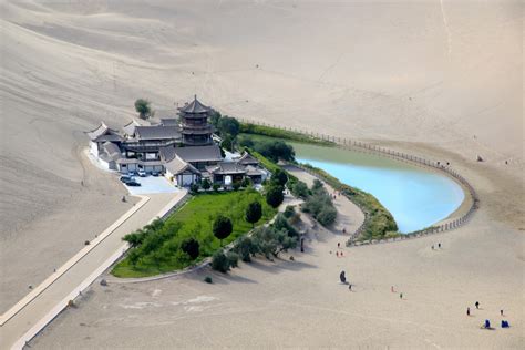 Yueyaquan: un véritable oasis vieux de 2000 ans