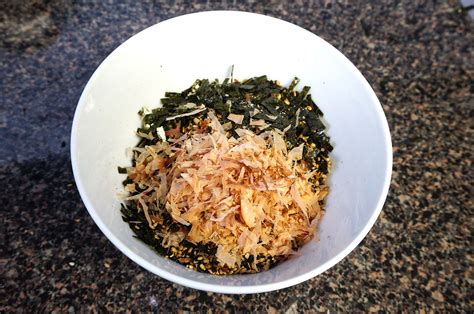 Furikake Rice Seasoning – Bonito Furikake (Katsuo Fumi Furikake) | Japanese Cooking Recipes ...