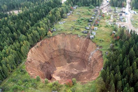 The giant sinkhole near Solikamsk tripled · Russia Travel Blog