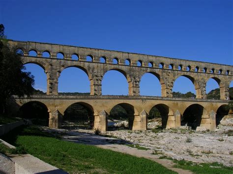 How Did The Ancient Roman Aqueducts Work