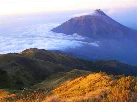 2D1N Lawu Trekking Adventure | Mount Lawu Hiking - Pamitran Tours