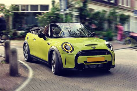 Mini Cooper Convertible Engine Reviews - Check 2 Latest Reviews & Ratings