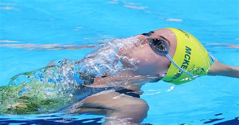 Kaylee McKeown crowned new Olympic champion in 100m backstroke