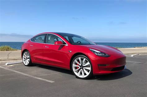 Tesla Model 3 is now the most efficient electric car sold - Roadshow Luxury Sedan, Luxury Suv ...