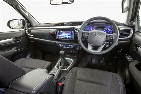 Hilux Invincible Interior (2016 - 2019) - Toyota Media Site