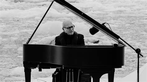 Ludovico Einaudi Biography & Career, Concerts & Tour Dates 2024 ...