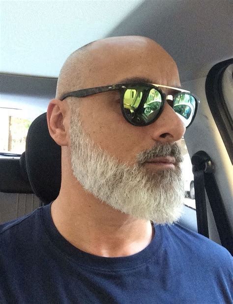 estilos de barba calvos - Google Search | Bald with beard, Bald men ...