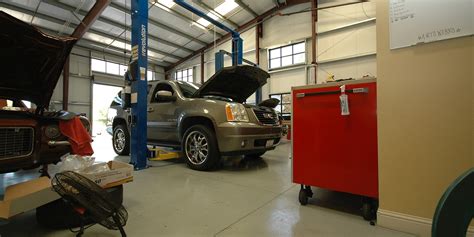 Auto Repair Gilroy, CA | 408-842-5500 | Gilroy AutoWorks | Auto Parts, Oil Change, Brakes