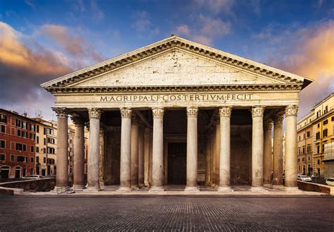 The Magnificent Pantheon: A Glimpse into Ancient Roman Architecture