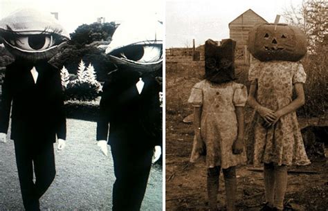 20 Vintage Halloween Costumes That Are Way Creepier Than What You See Today | DeMilked