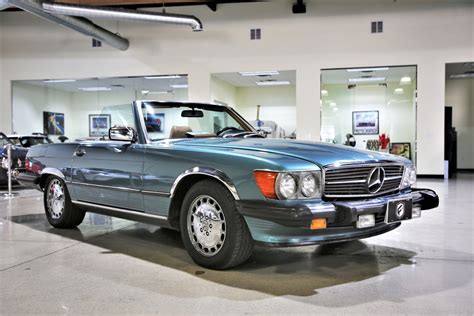 1986 Mercedes-Benz 560SL CONVERTIBLE | Fusion Luxury Motors