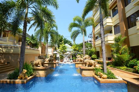 Holiday Inn Resort Phuket Review