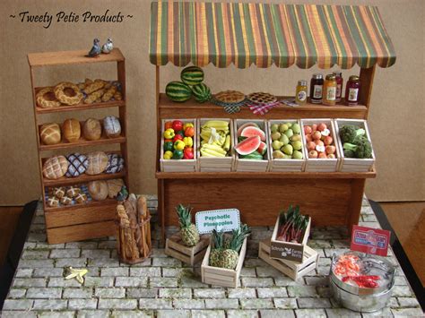 Farmer's Market (1:12 Scale) by birdielover on deviantART | Room box miniatures, Popsicle stick ...