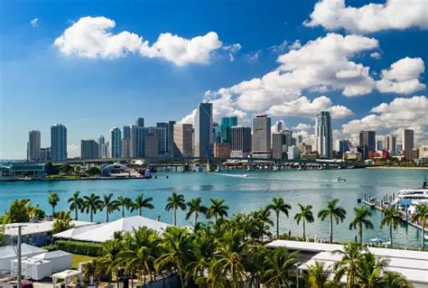 30,000+ Miami Skyline Pictures | Download Free Images on Unsplash