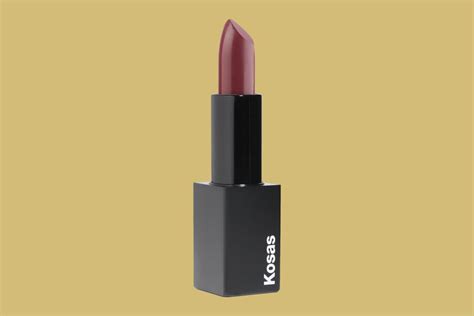 How to Choose the Best Lipstick for Your Skin Tone | Reader's Digest