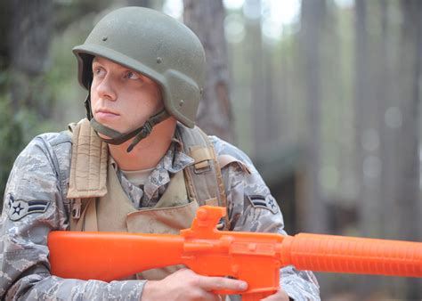 Expeditionary combat skills training > Joint Base Charleston > News