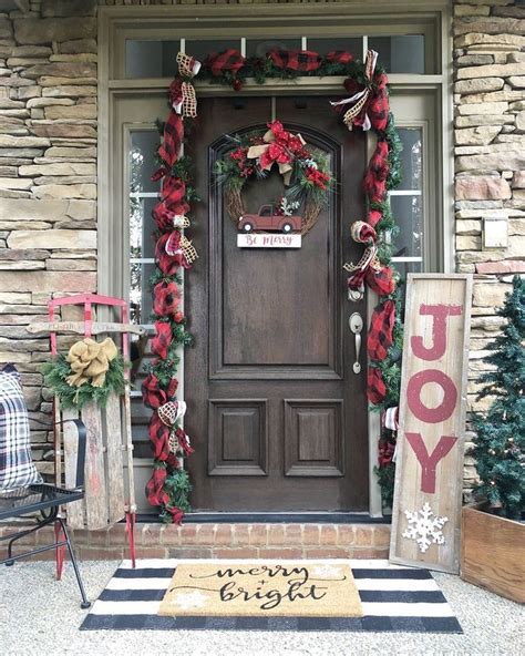 30+ Small Front Porch Christmas Decorations