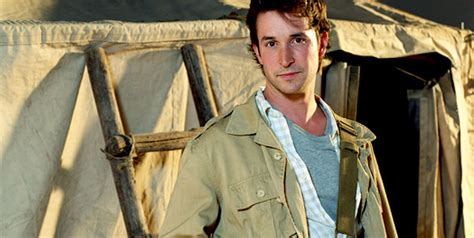 The Librarians: Noah Wyle Signs New Deal for TNT Series - canceled ...