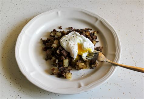 Modern Paleo: corned beef brisket (hash)