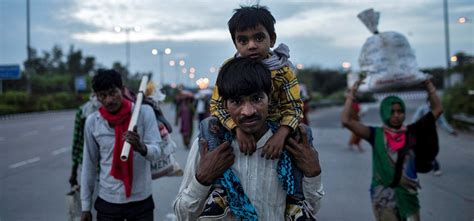 Amid Lockdown, 7 Migrant Workers With Little Money, No Job Walk 500 Km From Jhansi To Home