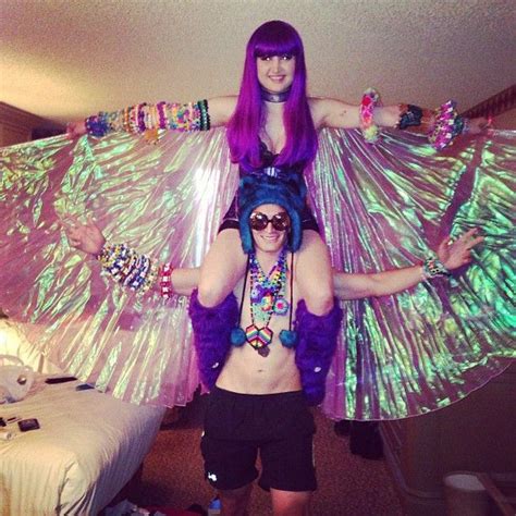 Day 1 Electric Daisy Carnival | Edm outfits, Rave babe, Rave girl