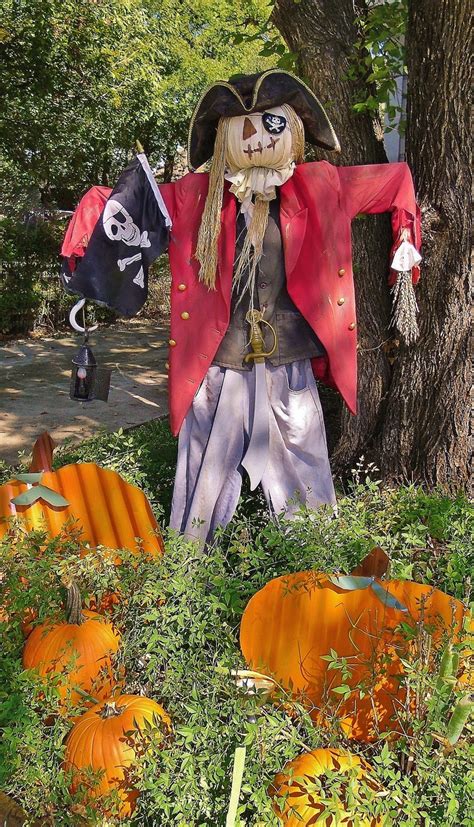 68 best Scarecrow Competition images on Pinterest | Scarecrow ideas, Scarecrow festival and ...