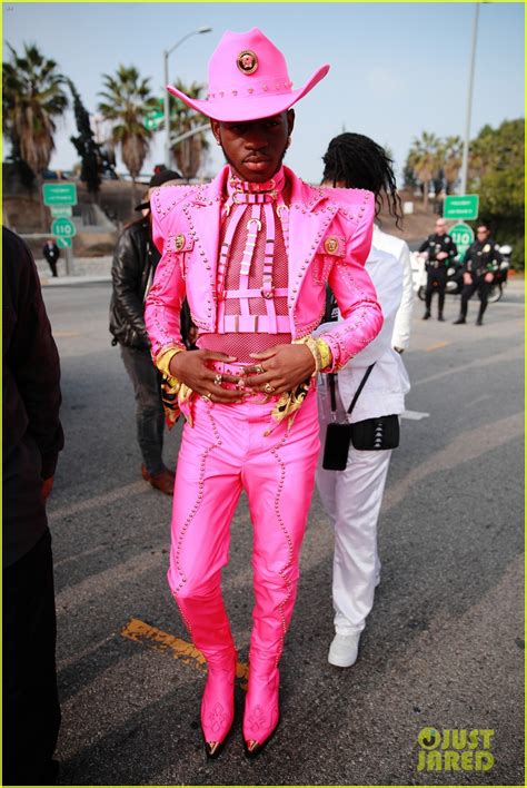 Lil Nas X Rocks Head-to-Toe Pink Cowboy Outfit at Grammys 2020 | Photo 1285033 - Photo Gallery ...