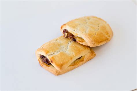 Raisin Squares - Bing's Bakery®