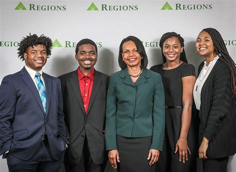 Condoleezza Rice Inspires, Challenges Birmingham Students | The Birmingham Times