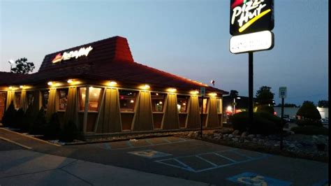 Petition · Pizza Hut Buffet - or bust! - United States · Change.org