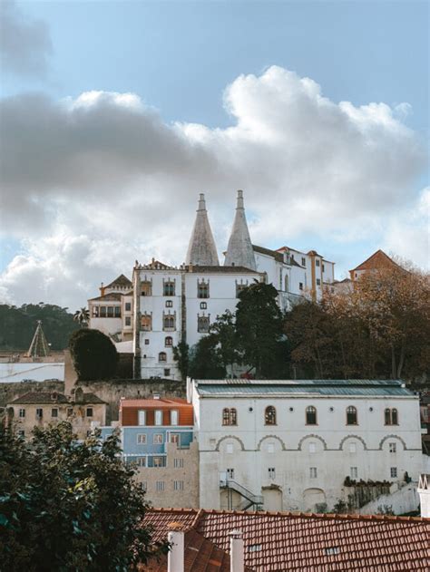 Sintra National Palace: A highlight and must-see in Sintra