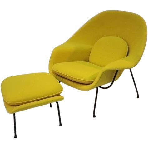 Womb Chair and Ottoman by Eero Saarinen for Knoll at 1stDibs