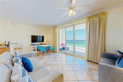 Twin Palms Resort | Panama City Beach Condos | Vacasa