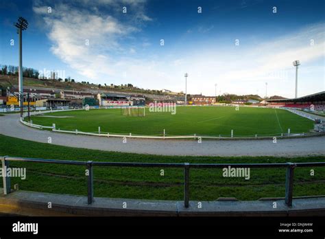 Derry city football club hi-res stock photography and images - Alamy