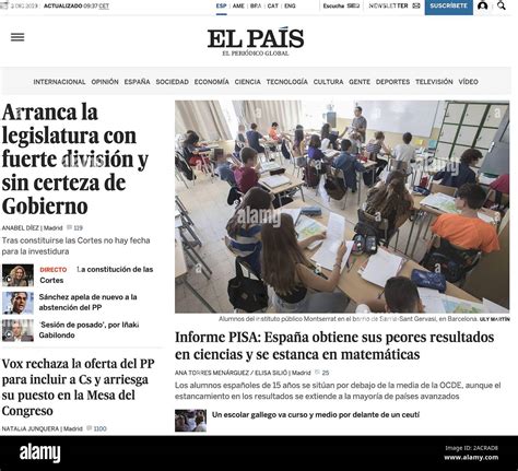 Spanish newspaper hi-res stock photography and images - Alamy