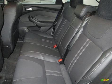 Charcoal Black Interior 2013 Ford Focus SE Hatchback Photo #85084958 ...