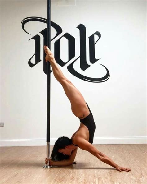 Pin by yaritza melendez on pole | Pole dancing fitness, Pole dance ...