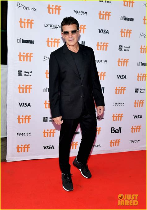 Antonio Banderas Premieres 'Pain & Glory' During TIFF 2019: Photo 4346497 | Antonio Banderas ...