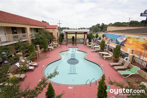 Days Inn by Wyndham Memphis at Graceland - The Pool at the Days Inn Memphis at Graceland ...